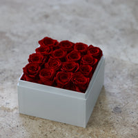 Leleyat Flower Box - 16 Forever Red Roses Preserved and Lightly Scented with Natural Rose Oil - Roses in a Box For Every Occasion Home Gifts Leleyat Fleur