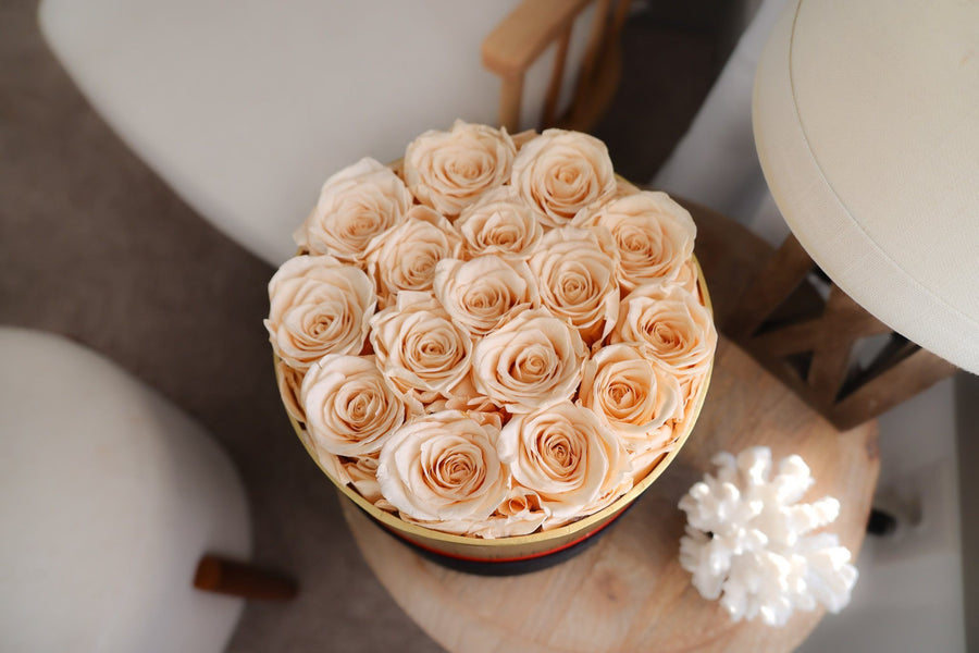 Leleyat Flower Box - 19 Champagne Forever Roses Preserved and Lightly Scented with Natural Rose Oil - Flowers Bouquet Gift Box Contain Real Roses that Last a Year - Roses in a Box For Every Occasion Leleyat Fleur 